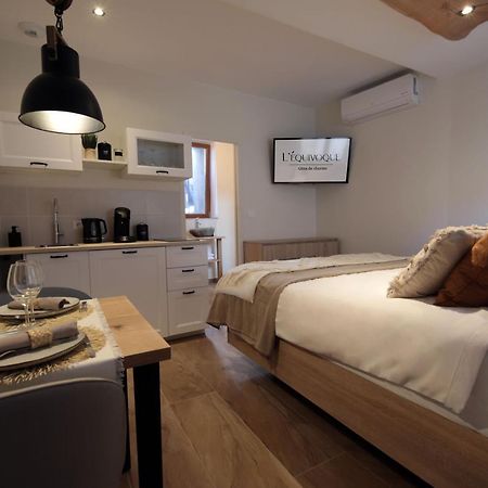 Gite De Charme Haut De Gamme Avec Jacuzzi Et Sauna Privatifs Donzère Exteriér fotografie